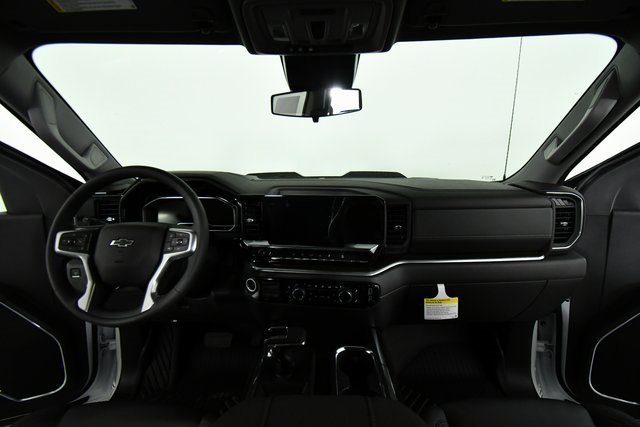 2025 Chevrolet Silverado 1500 LT Trail Boss photo 16