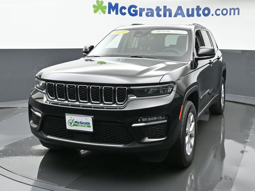 2022 Jeep Grand Cherokee Limited photo 2