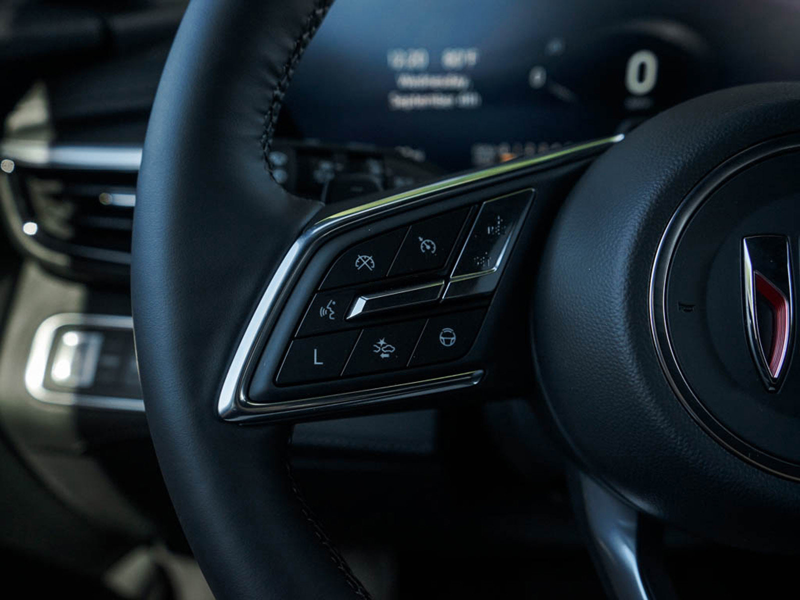 2025 Buick Enclave Sport Touring photo 19