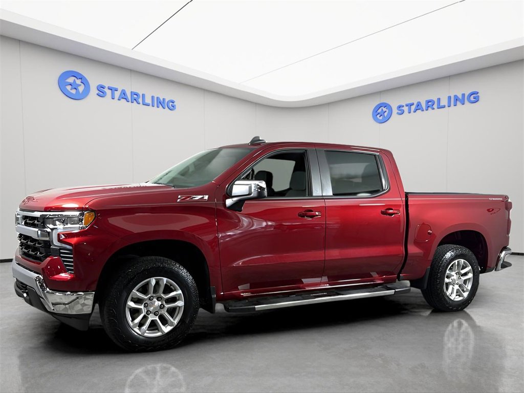 2024 Chevrolet Silverado 1500 LT photo 2