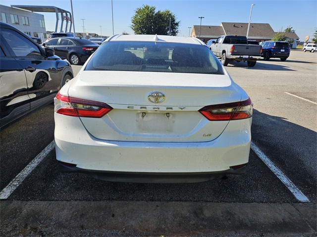 2021 Toyota Camry LE photo 6