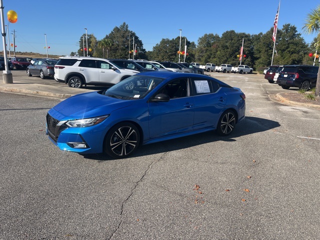 2021 Nissan Sentra SR photo 3