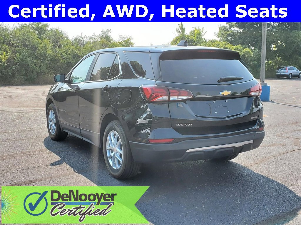 2022 Chevrolet Equinox LT photo 3