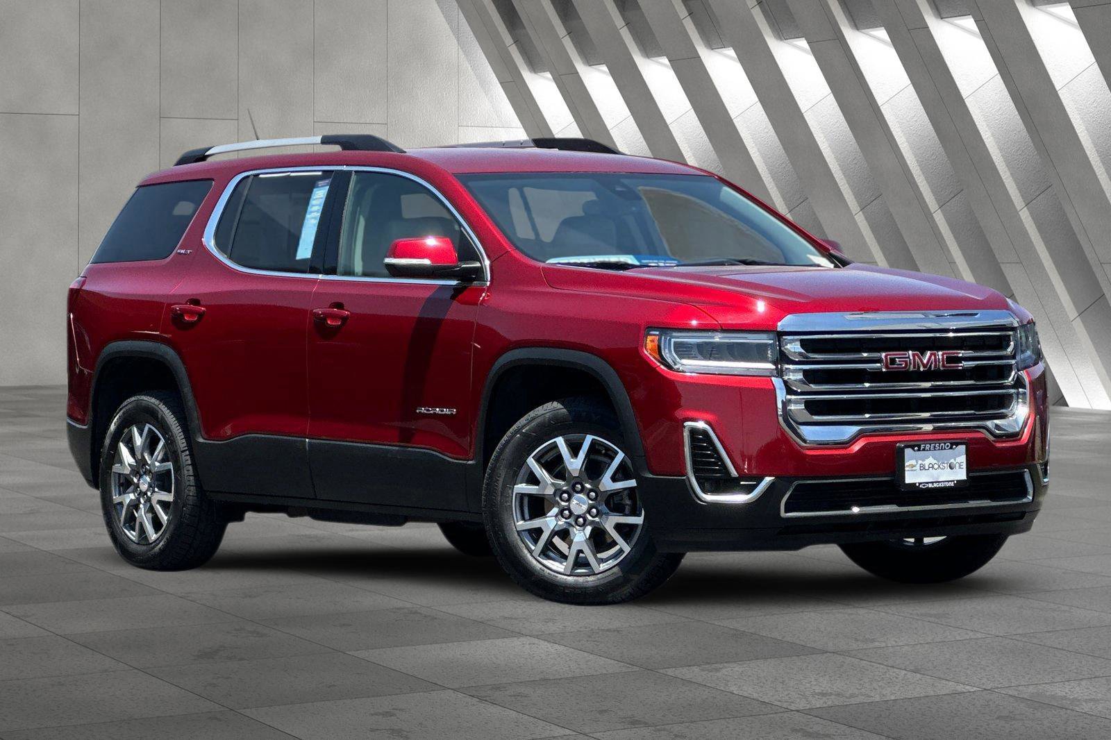 2023 GMC Acadia SLT's photo
