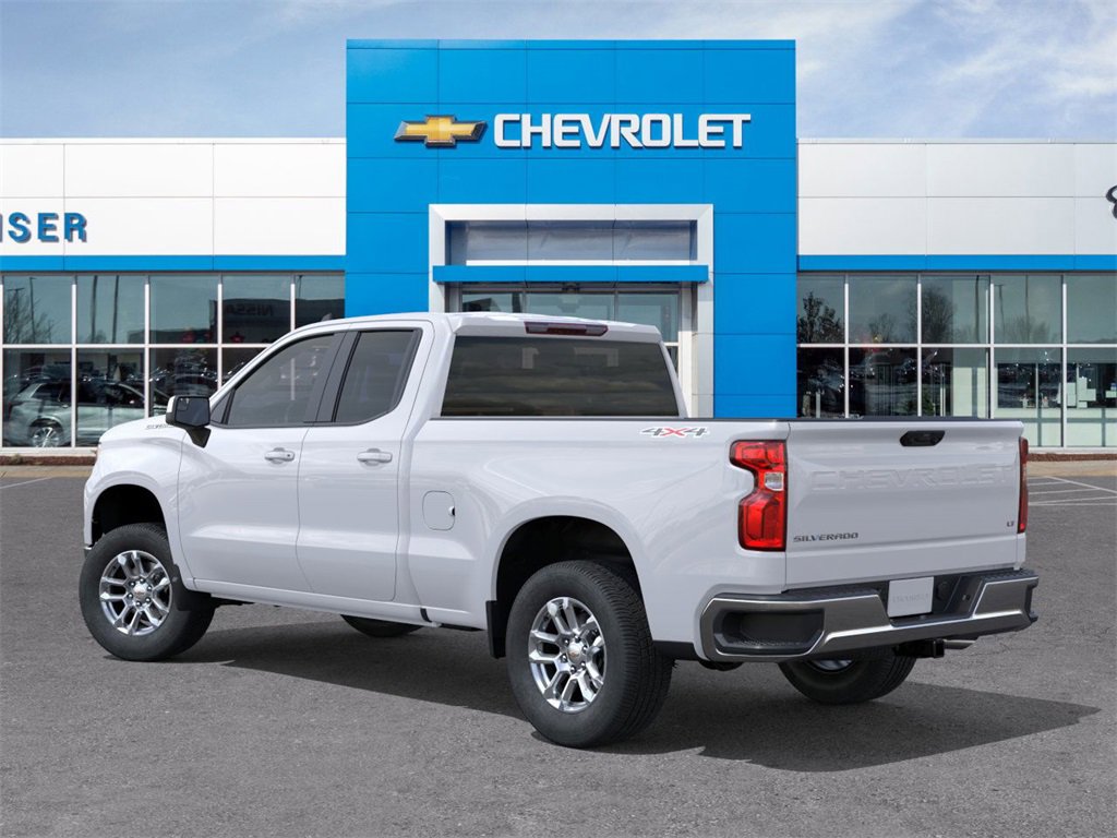 2026 Chevrolet Silverado 1500 LT photo 3