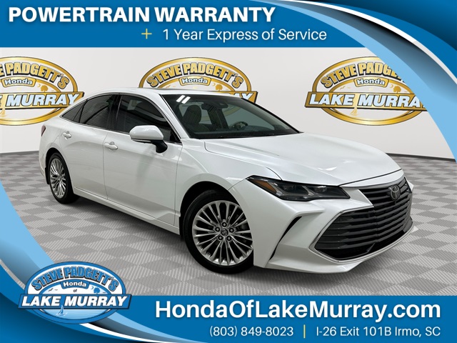 2019 Toyota Avalon Limited's photo