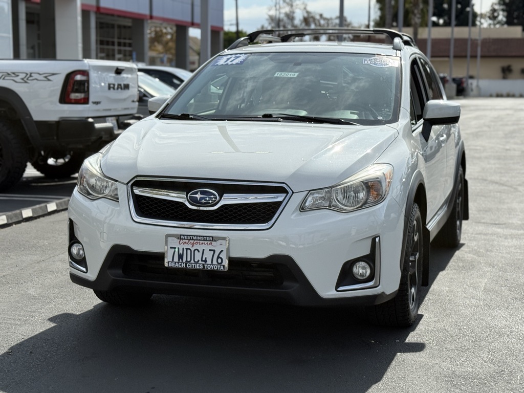 2017 Subaru Crosstrek 2.0i Premium photo 4
