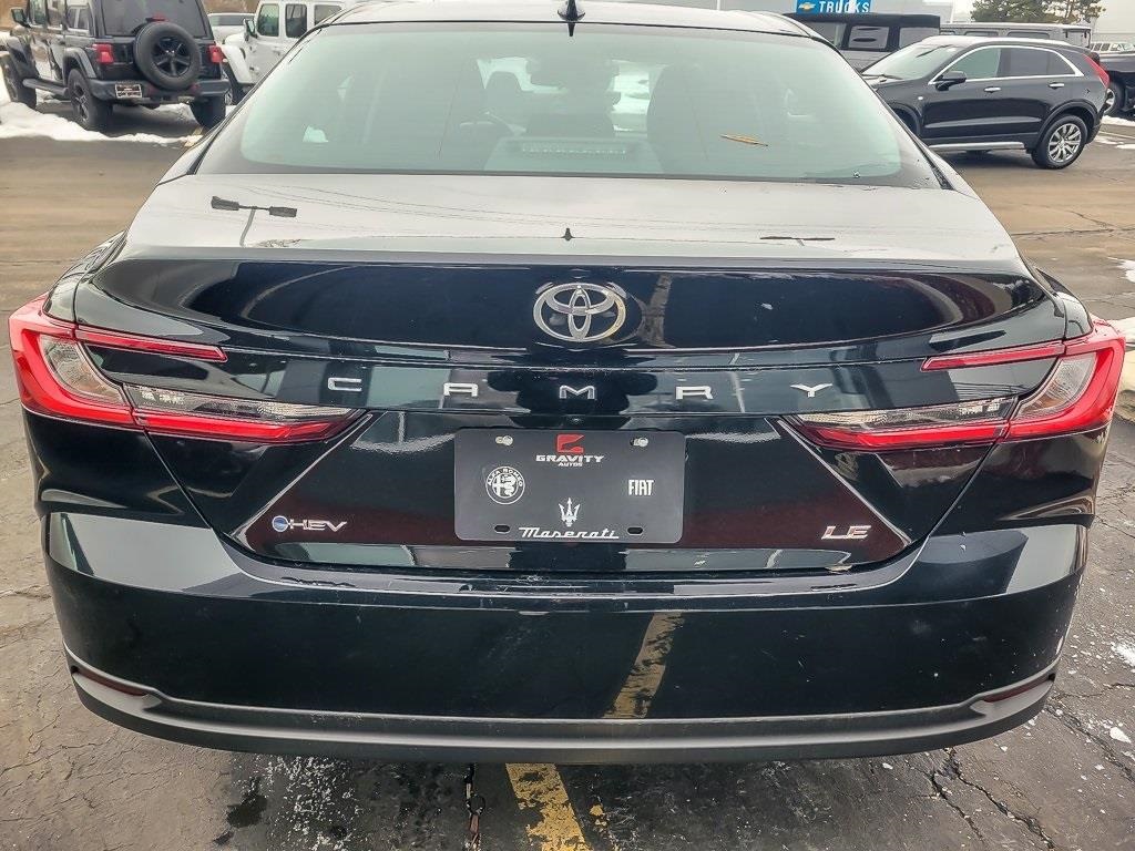 2025 TOYOTA CAMRY - Image 4