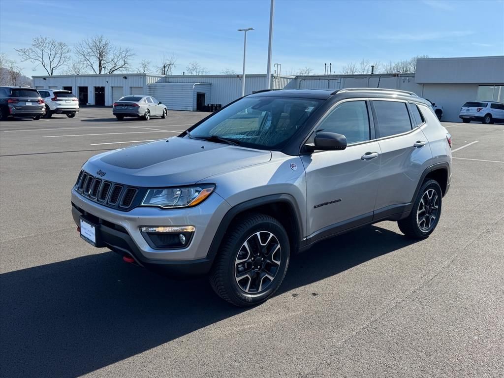 2021 Jeep Compass Trailhawk's photo