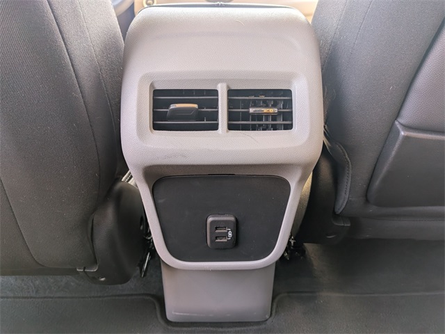 2023 Gmc Terrain SLE photo 25