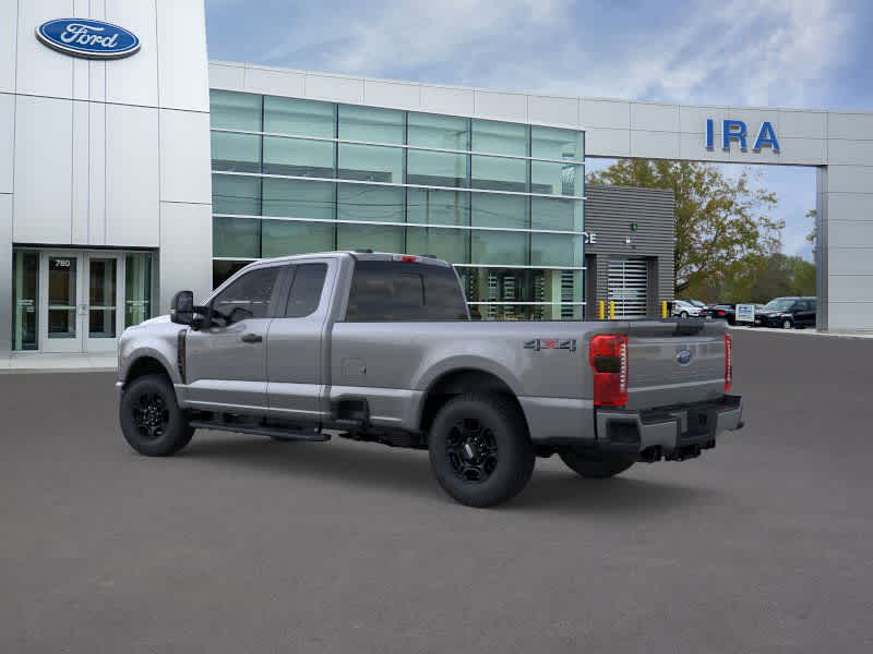 2025 Ford F-350 XL photo 4
