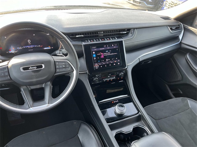 2024 Jeep Grand Cherokee Altitude photo 10
