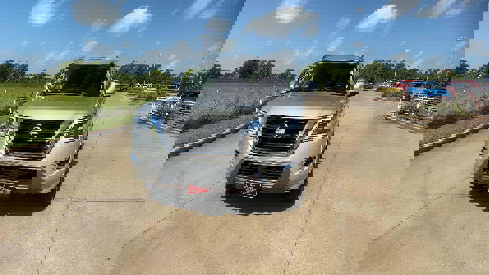 2023 Nissan Armada SL photo 3