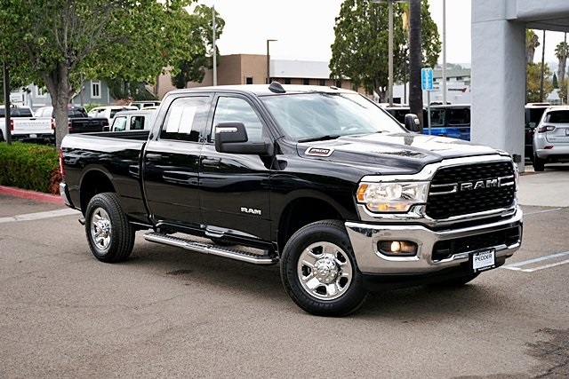 2024 Ram 2500 Big Horn photo 2