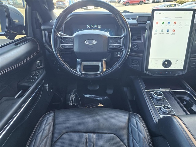2022 Ford Expedition MAX Platinum photo 19