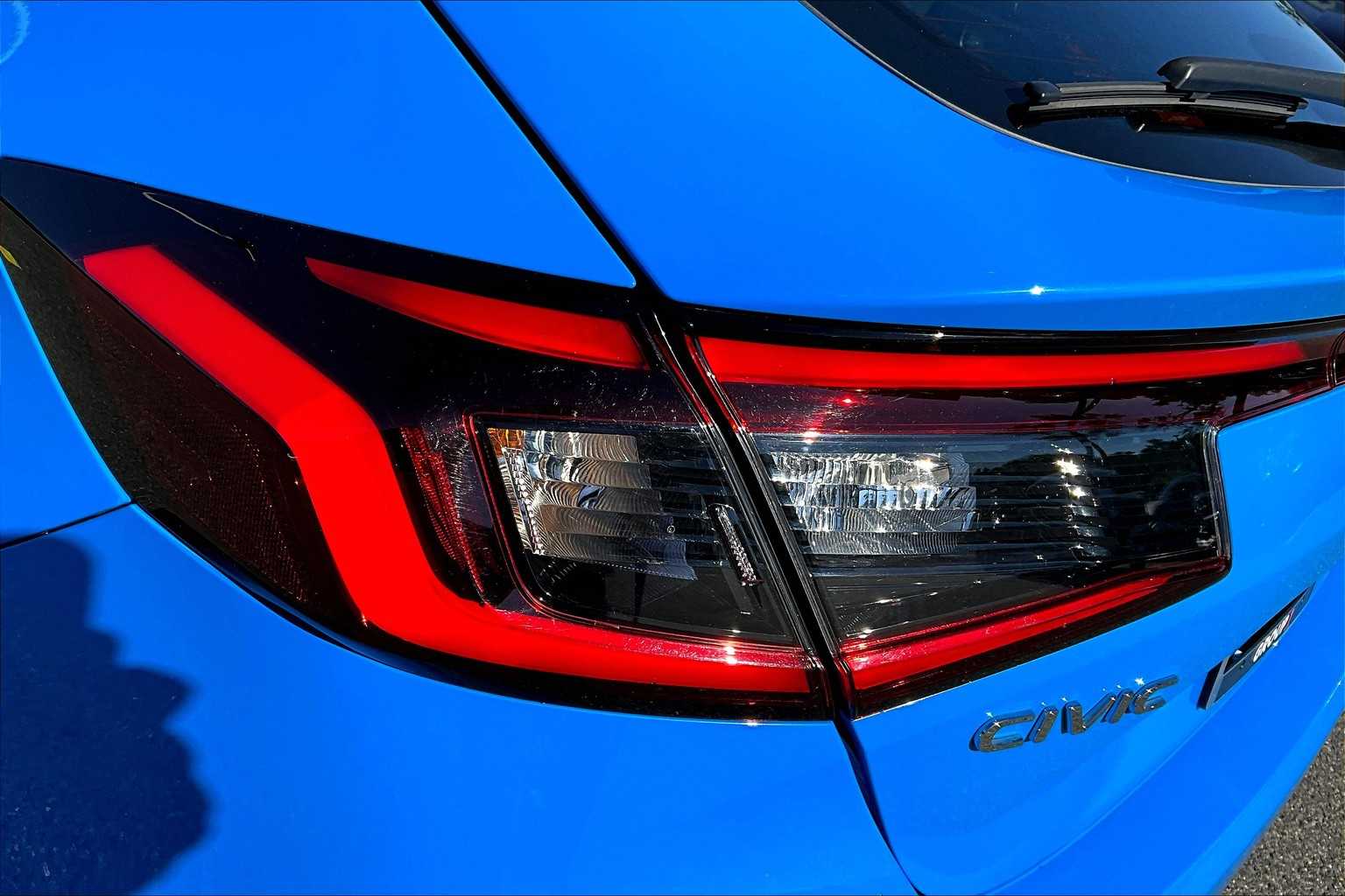 2022 Honda Civic Hatchback Sport photo 28