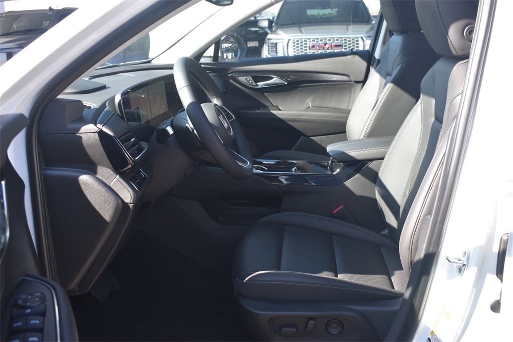 2025 Buick Envision Preferred photo 16