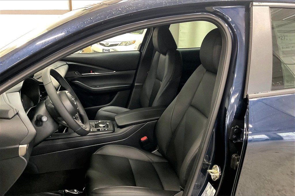 2026 MAZDA CX-30 - Image 8