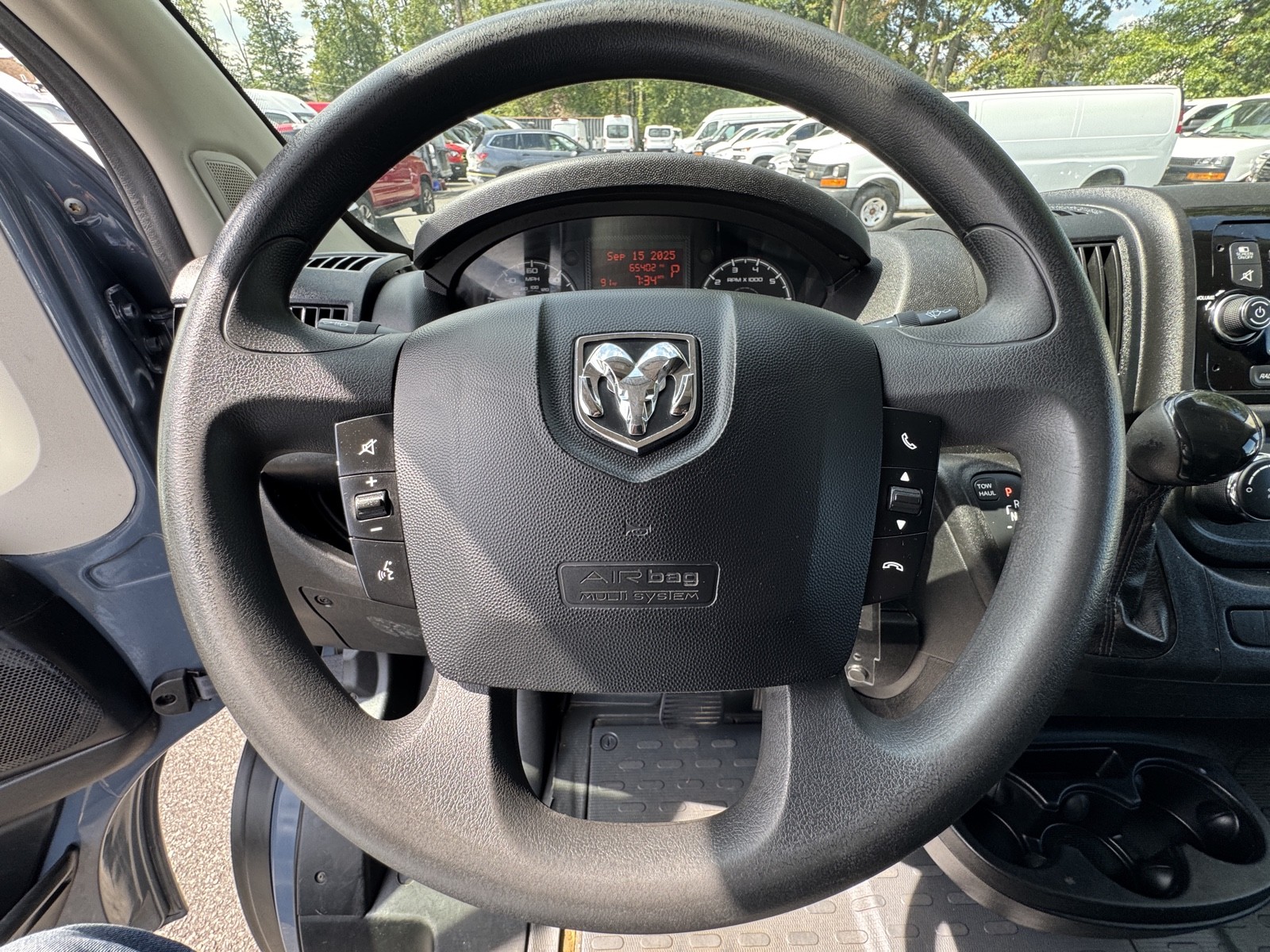 2021 Ram 3500 photo 9