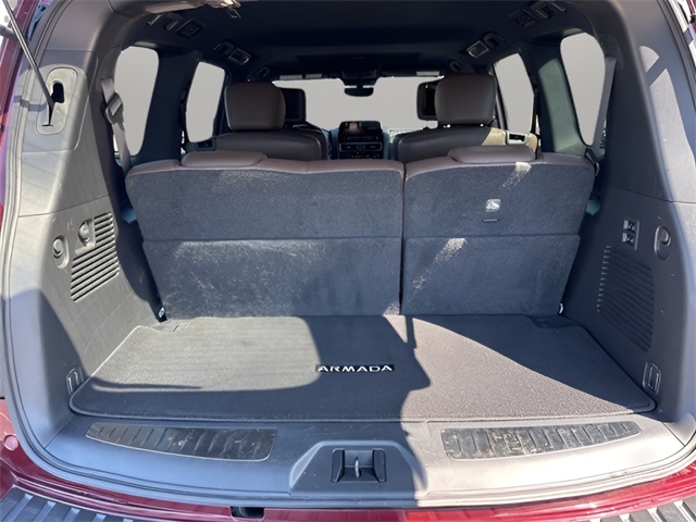 2021 Nissan Armada Platinum photo 23