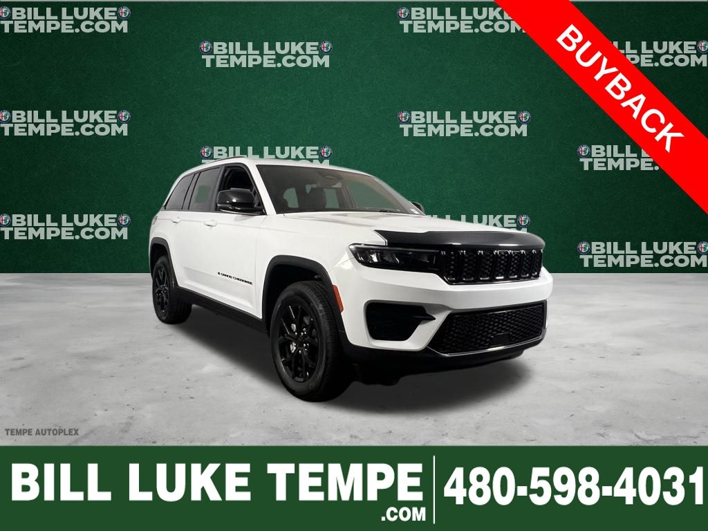 2023 Jeep Grand Cherokee Altitude's photo