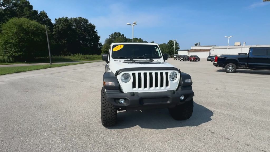 2018 Jeep Wrangler Unlimited Sport S photo 3