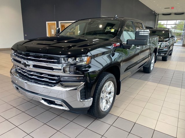 2021 Chevrolet Silverado 1500 LTZ photo 3