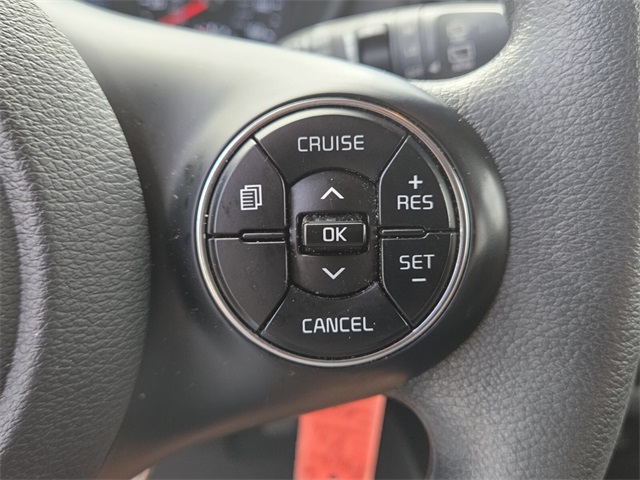 2022 Kia Soul LX photo 22