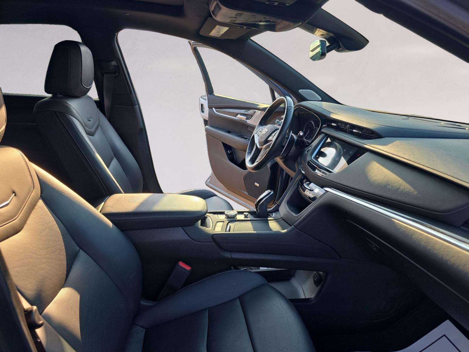 2023 Cadillac XT5 Sport photo 14