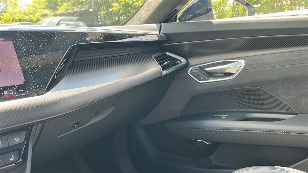2023 Audi RS e-tron GT Base photo 19