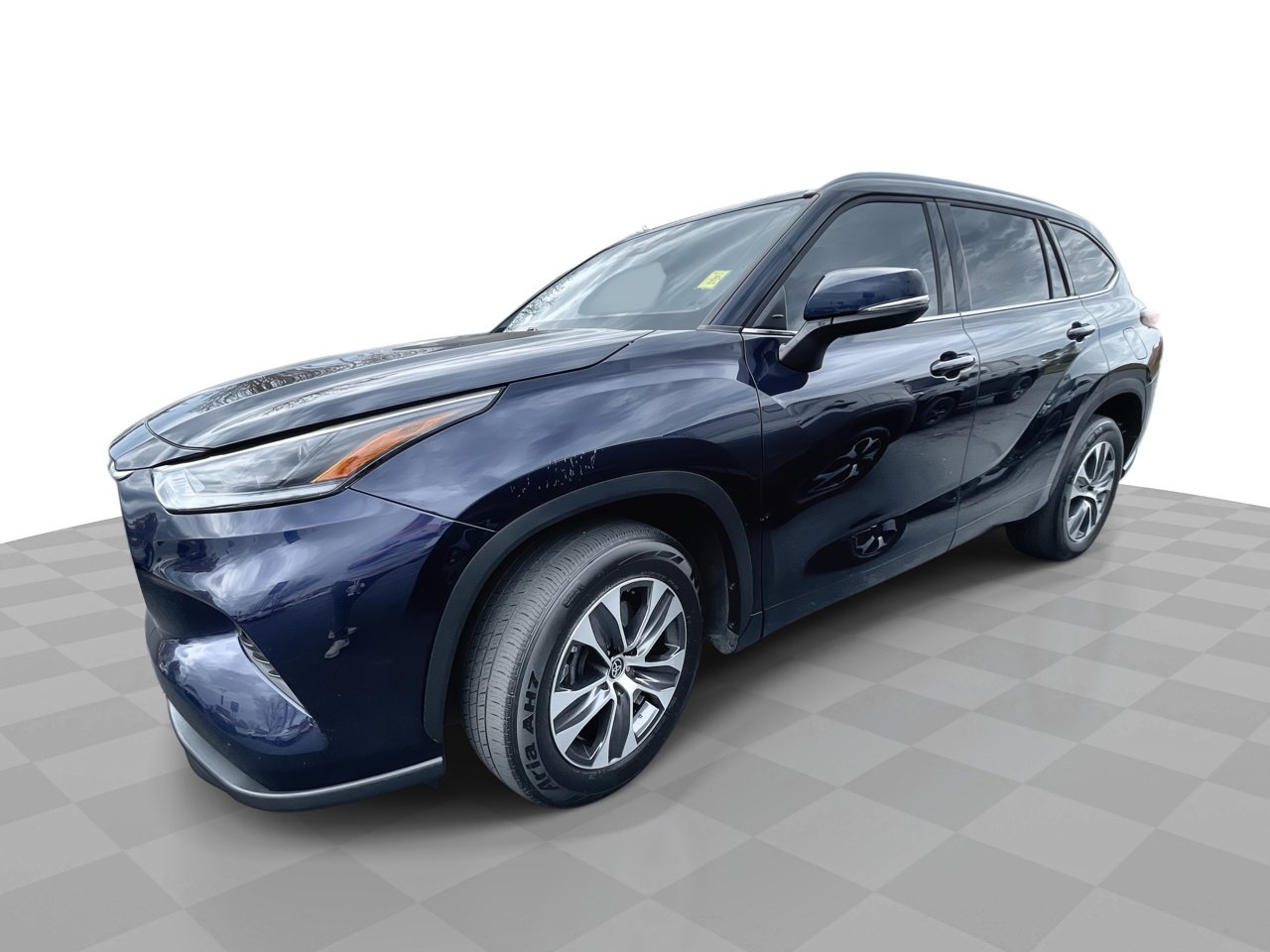2021 Toyota Highlander XLE's photo