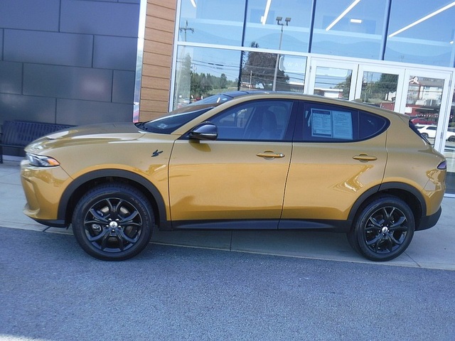 2023 Dodge Hornet GT Plus photo 2