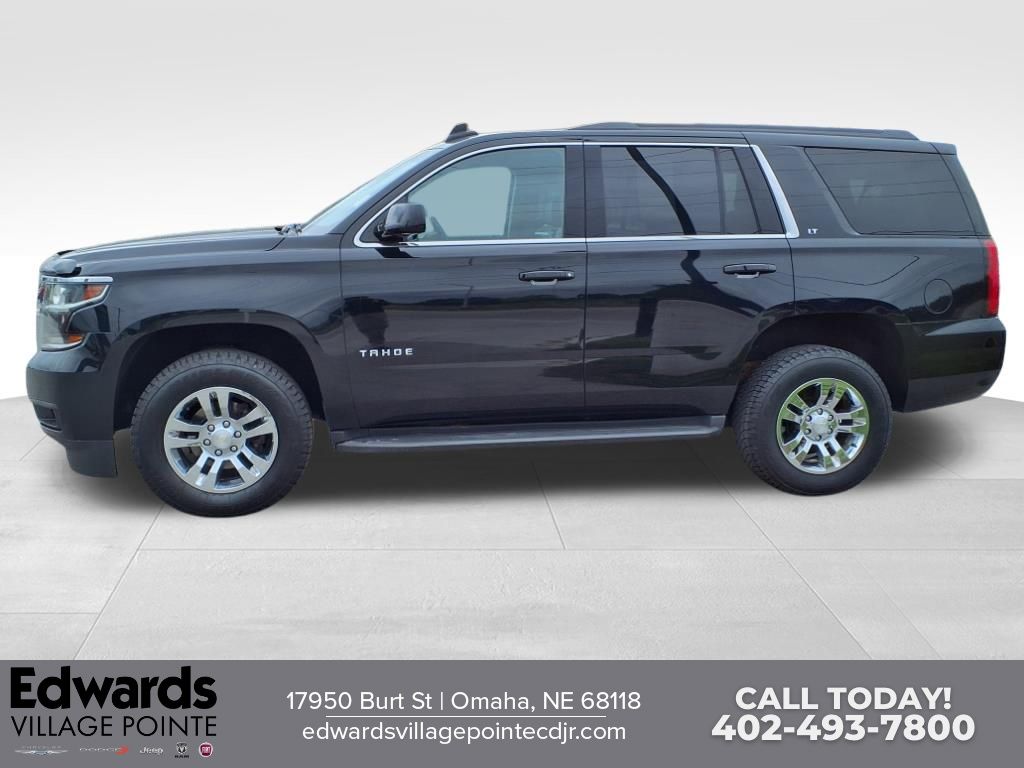 2019 Chevrolet Tahoe LT photo 2
