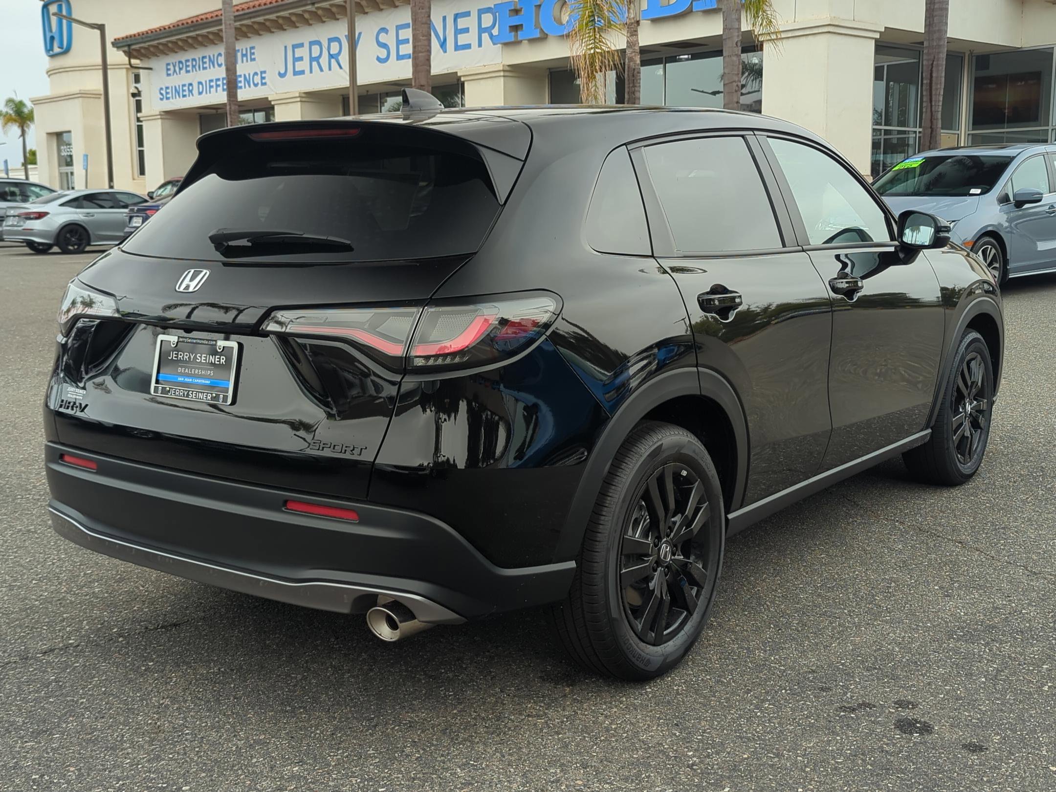 2026 Honda HR-V Sport photo 2