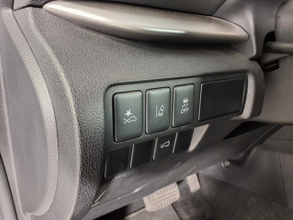2024 Mitsubishi Eclipse Cross SE photo 24