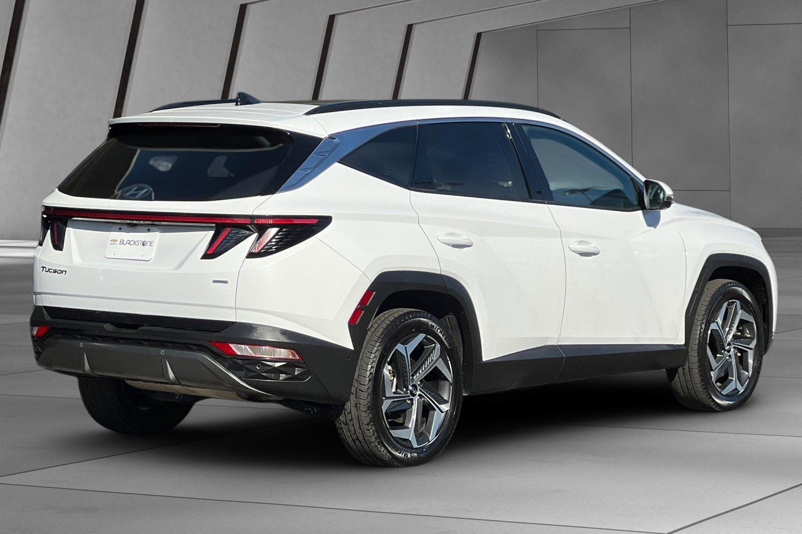 2024 Hyundai Tucson Limited photo 2