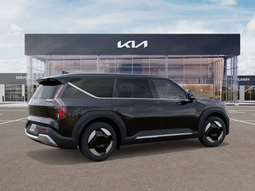 2026 Kia EV9 Light Long Range photo 6