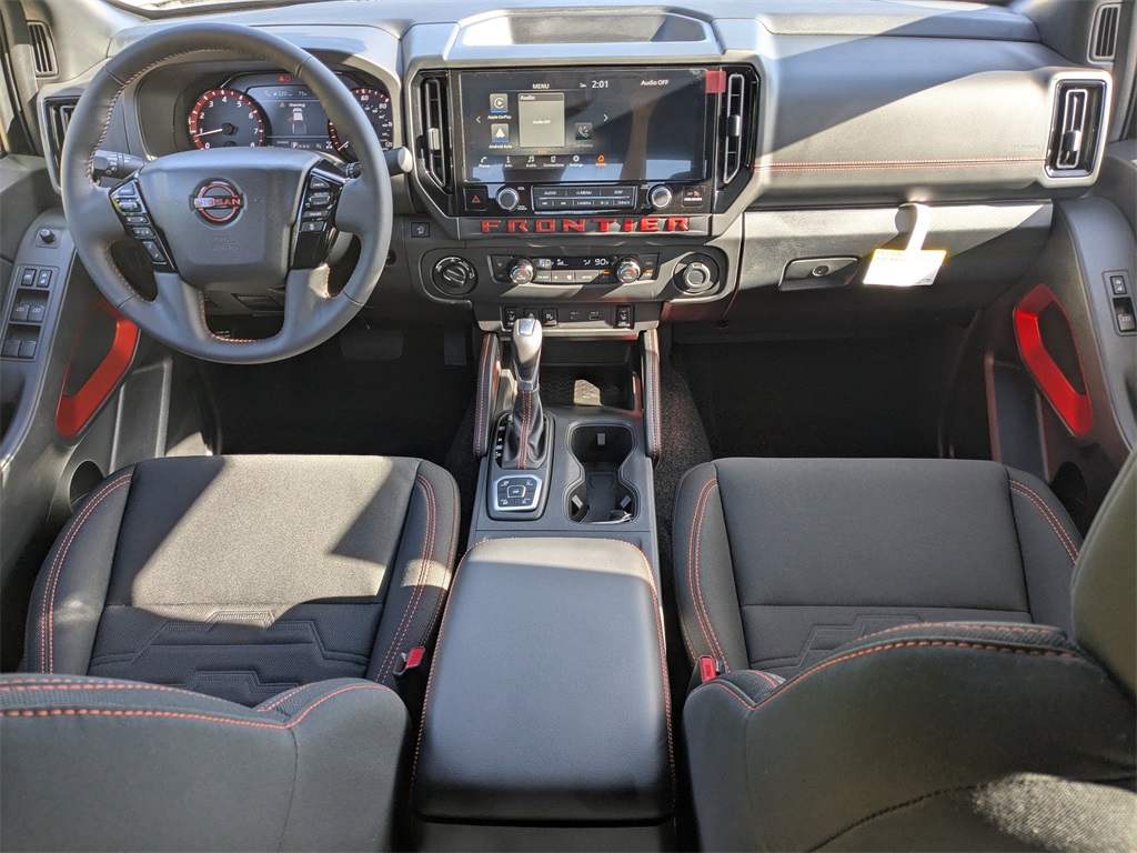 2026 Nissan Frontier PRO-4X photo 15