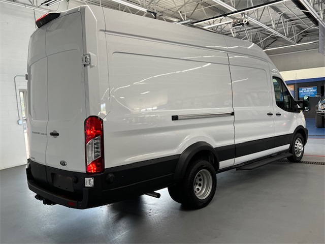 2025 Ford Transit Cargo Van photo 2