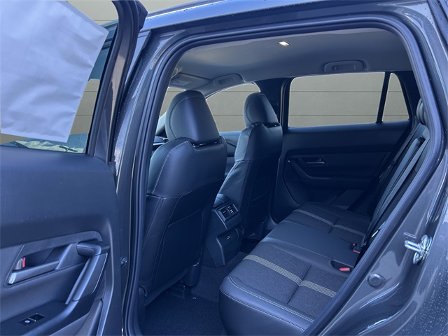 2025 Mazda CX-50 2.5 S Preferred photo 18