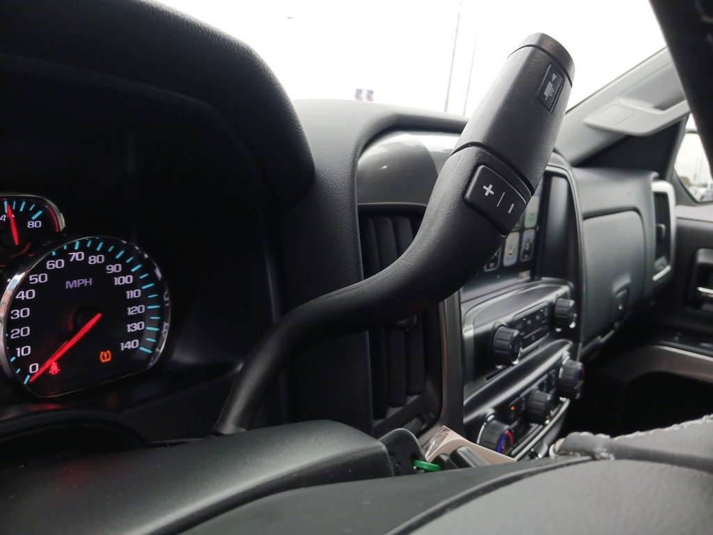 2018 Chevrolet Silverado 1500 LT photo 21