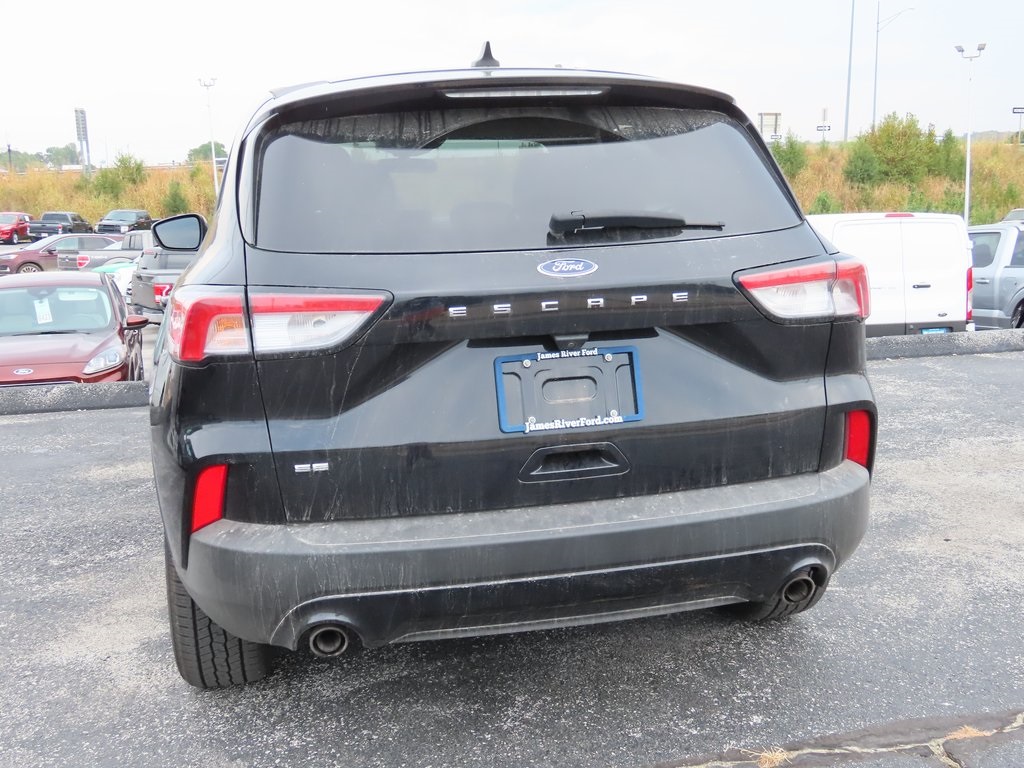 2022 Ford Escape SE photo 15
