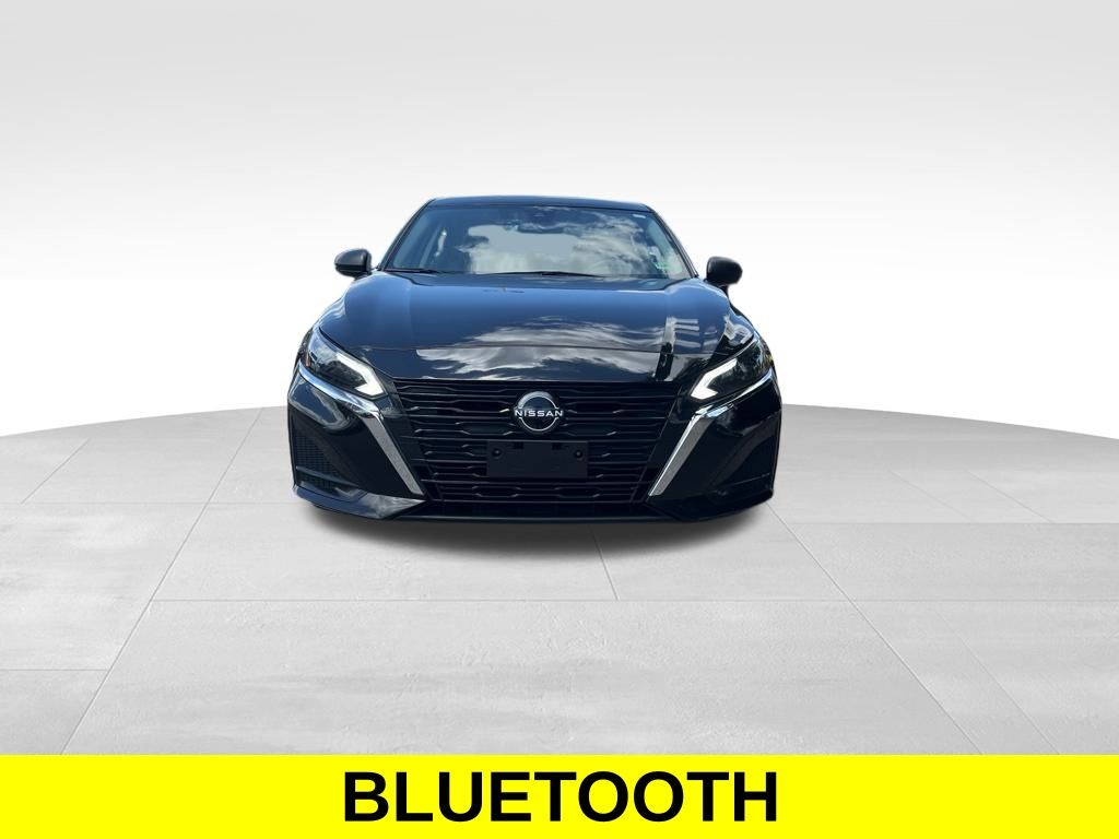 2024 Nissan Altima 2.5 SV photo 9