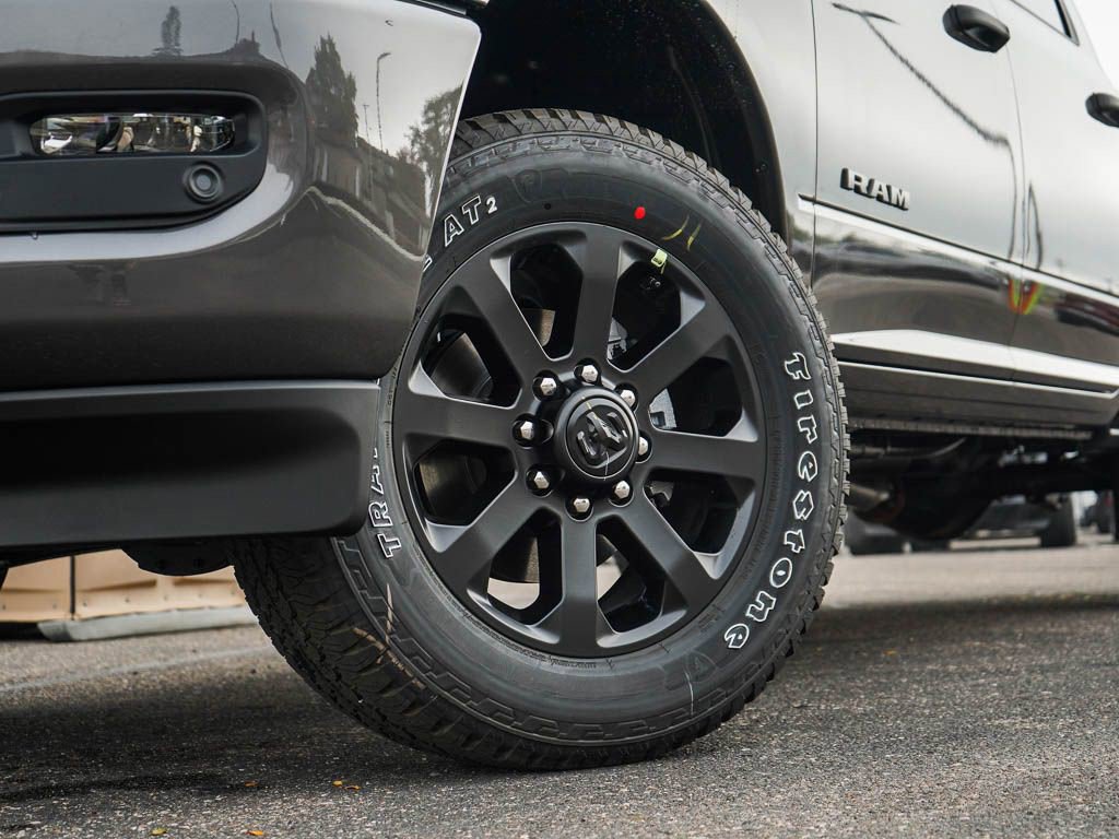 2026 Ram 3500 Big Horn photo 5