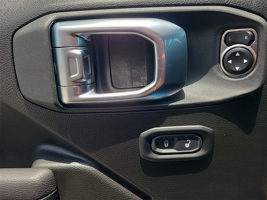 2024 Jeep Wrangler Sport photo 19