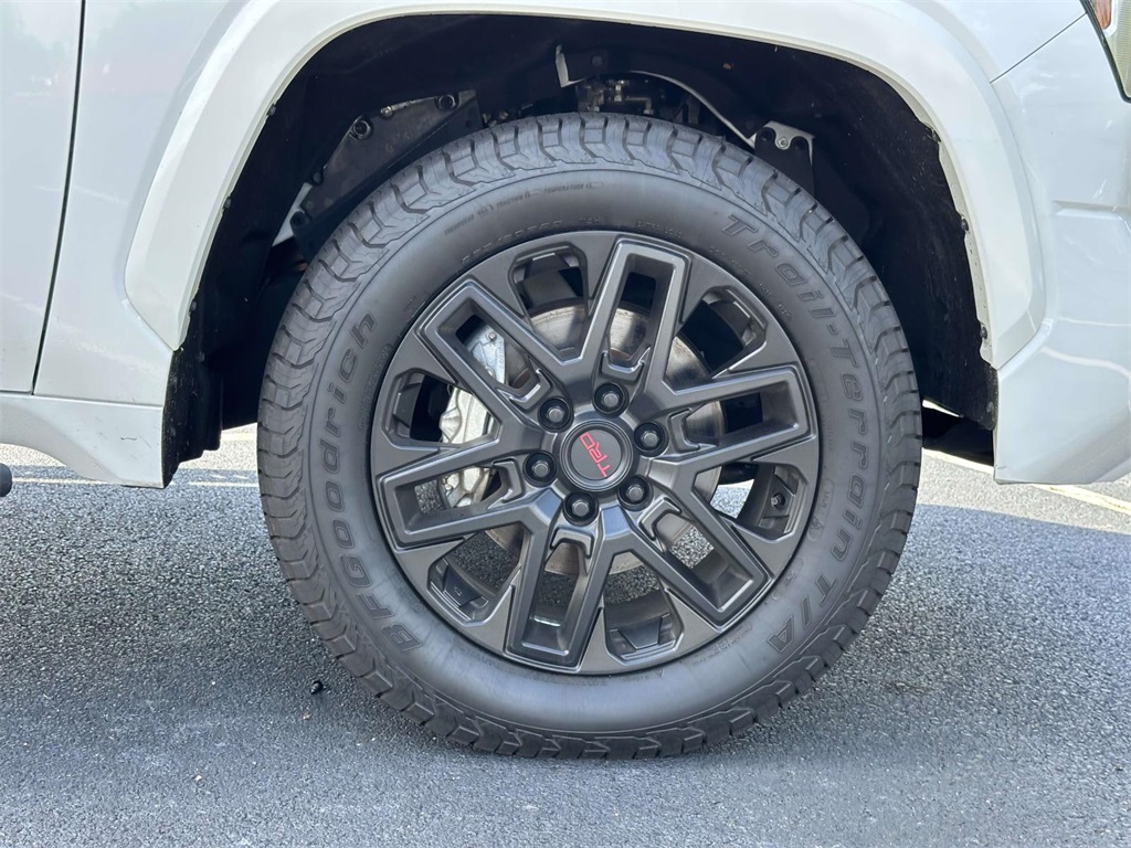 2023 Toyota Tundra SR5 CrewMax photo 23