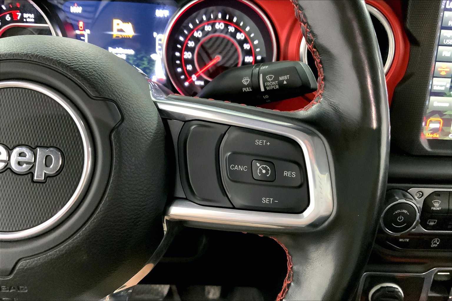 2021 Jeep Gladiator Rubicon photo 21