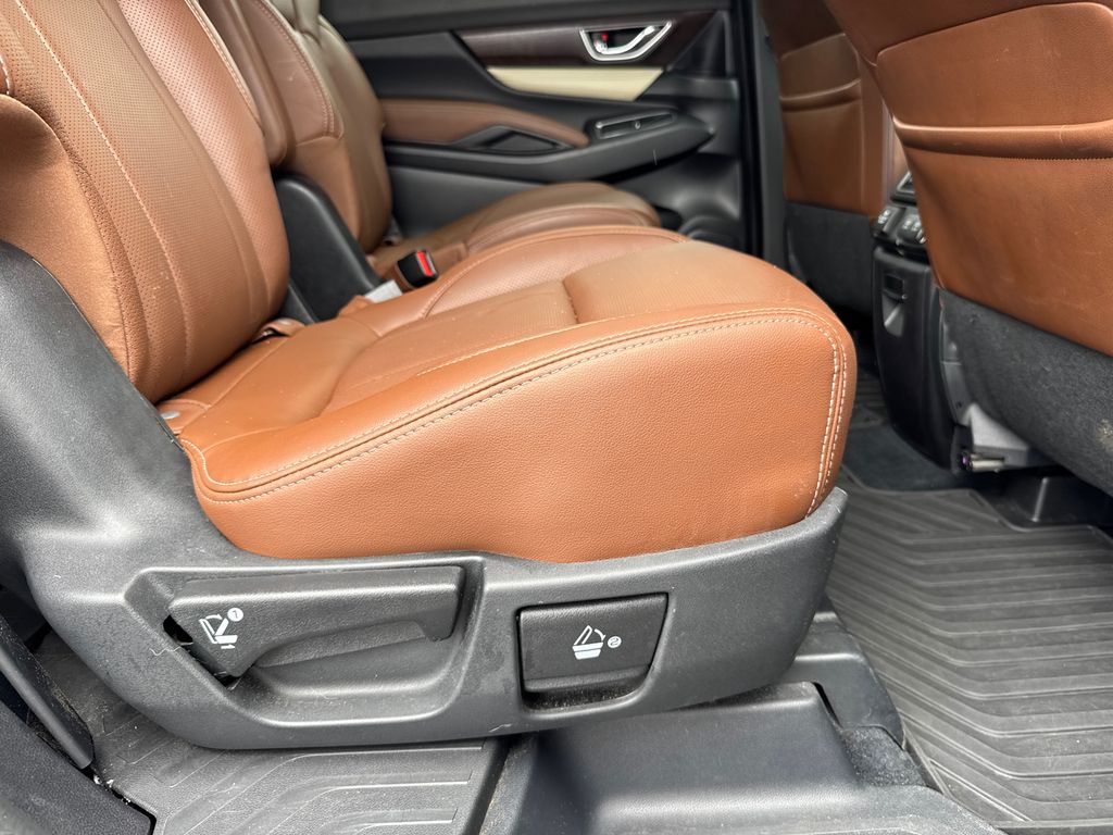 2021 Subaru Ascent Touring photo 12