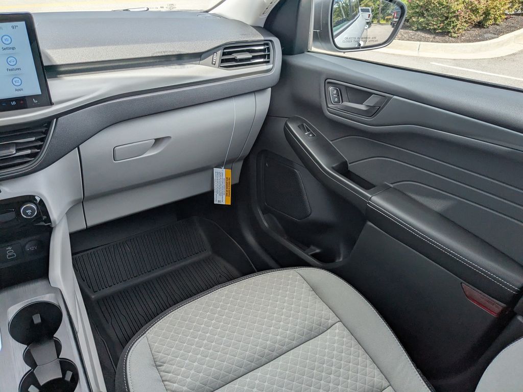 2025 Ford Escape Active photo 18