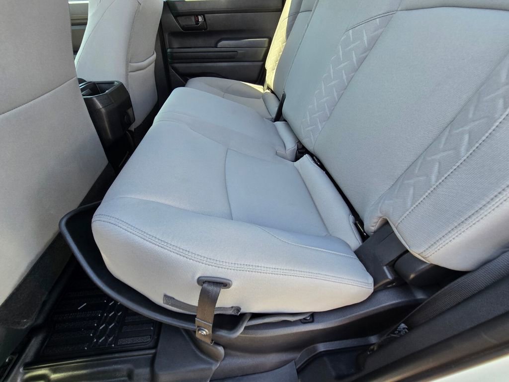 2024 Toyota Tacoma SR5 4x4 Double Cab Short Bed photo 11